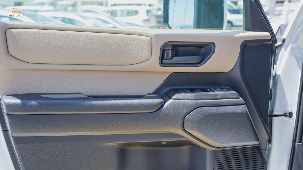 Toyota Prado TXL basic  2025 GCC Specs-9-9