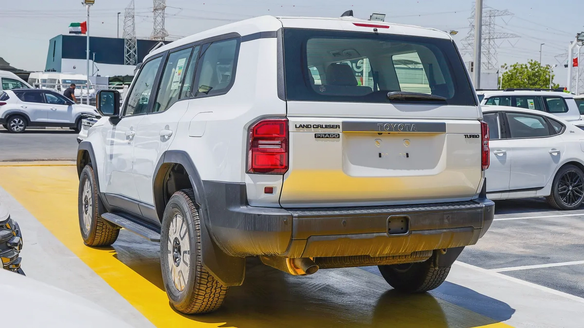 Toyota Prado TXL basic  2025 GCC Specs-7-7