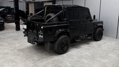 Land Rover Defender Final Edition Pick Up | Manual Transmission | Full Service History-23
