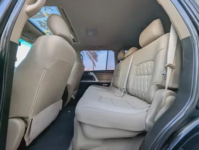 TOYOTA LAND CRUISER 2008 FACELIFTED 2025 VXR V8 FULL OPTION GCC IN EXCELLENT CONDITION-7