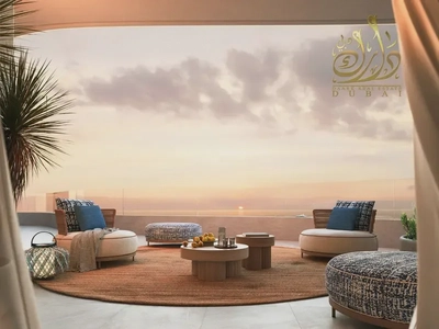 || WATERFRONT LIVING || SEA VIEW || PRIME LOCATION-6