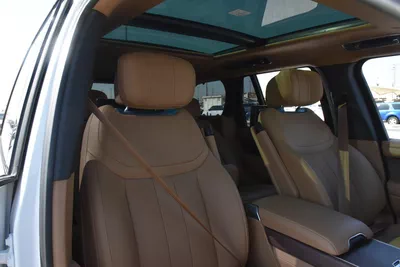RANGE ROVER AUTOBIOGRAPHY 2025 | WHITE-11