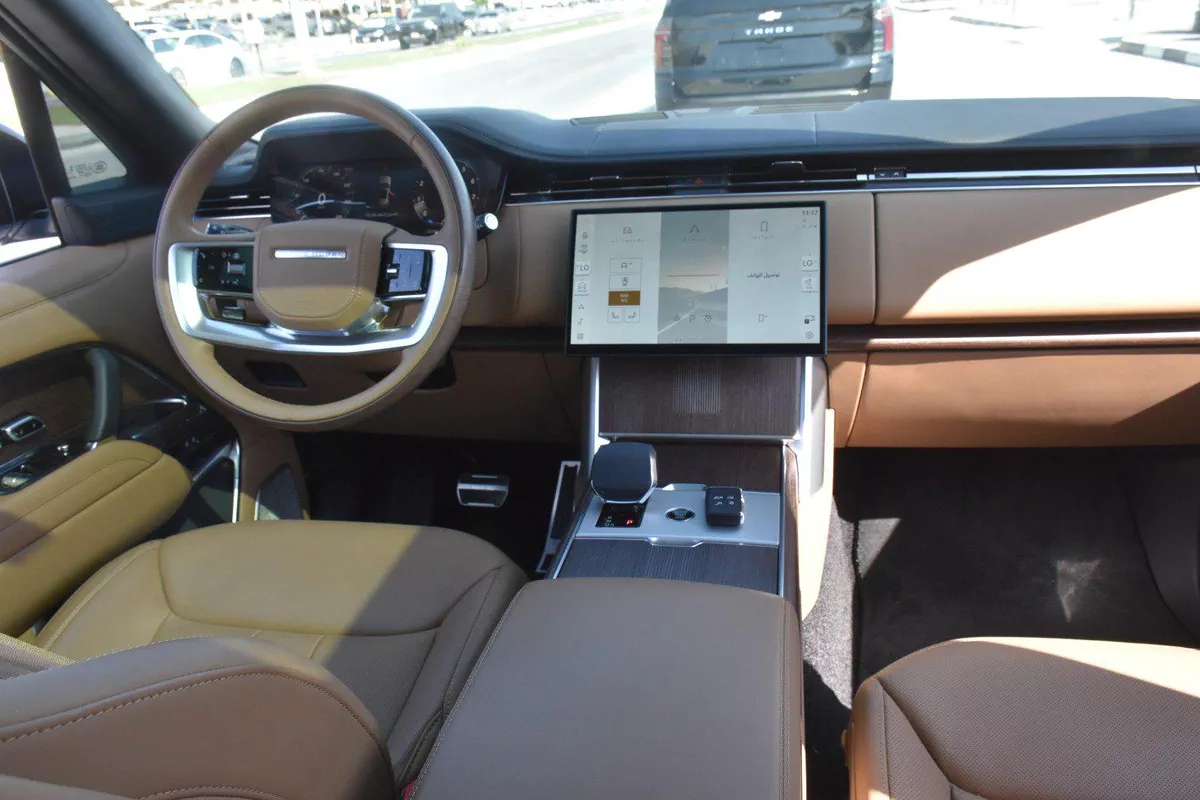 RANGE ROVER AUTOBIOGRAPHY 2025 | WHITE-12-12