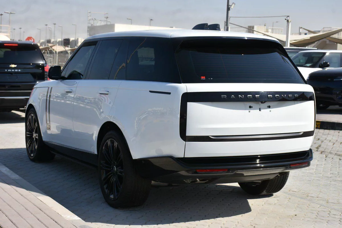RANGE ROVER AUTOBIOGRAPHY 2025 | WHITE-10-10