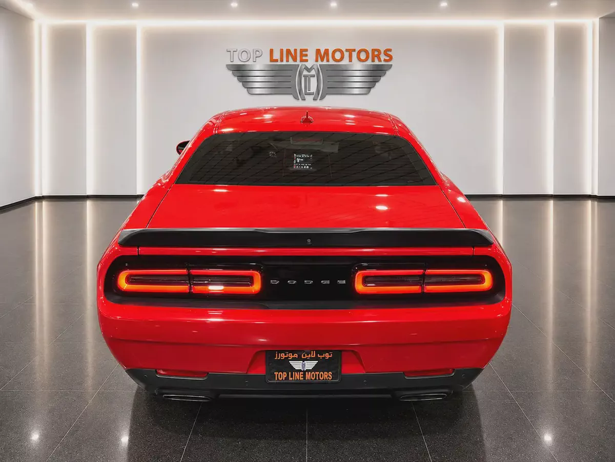 DODGE CHALLENGER 6.4L,SRT SCAT PACK, MANUAL GEAR,, EXCELLENT CONDITION-4-4