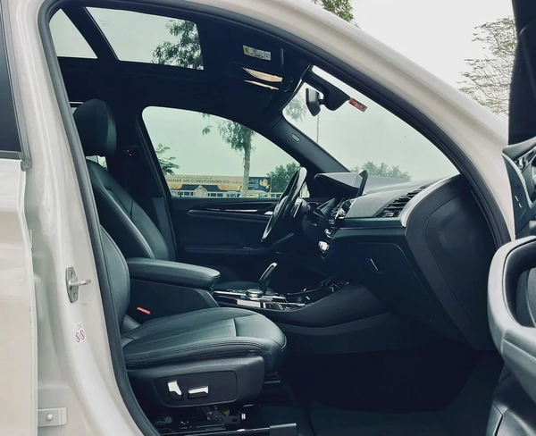 GCC Specs BMW X3 xDrive30i 2019 - Perfect Condition!