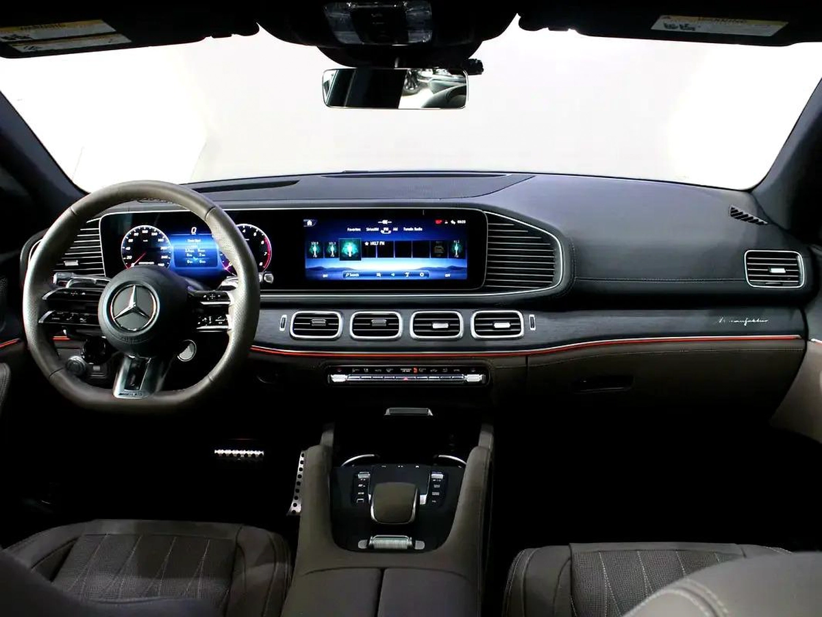 2025 Mercedes-Benz GLE 53 AMG 4Matic Plus - Like New!-8-8