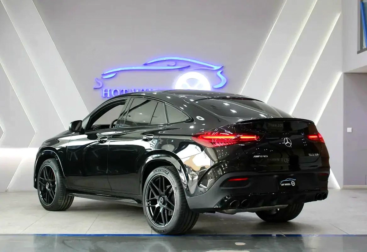 2025 Mercedes-Benz GLE 53 AMG 4Matic Plus - Like New!-2-2