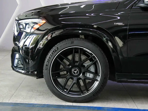 2025 Mercedes-Benz GLE 53 AMG 4Matic Plus - Like New!