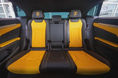 Lamborghini Urus  | 2021 | 13,500Km | Under warranty-13