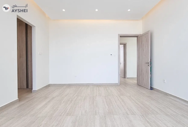 VILLA FOR RENT IN MUSHRAIF, MIRDIF