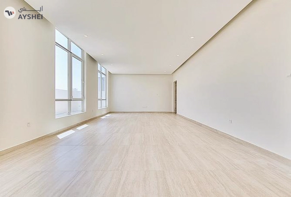 VILLA FOR RENT IN MUSHRAIF, MIRDIF