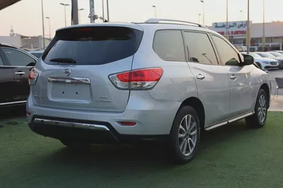 Used Nissan Pathfinder 3.5L S 4WD 2015-9