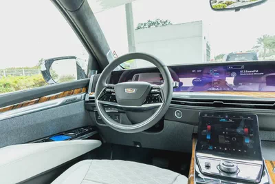 Cadillac Escalade Sport Platinum - 2025 Brand New (Export)-14