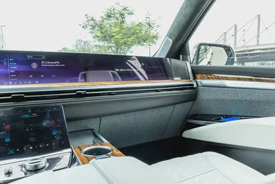Cadillac Escalade Sport Platinum - 2025 Brand New (Export)-19
