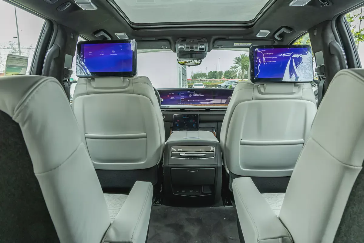 Cadillac Escalade Sport Platinum - 2025 Brand New (Export)-16-16