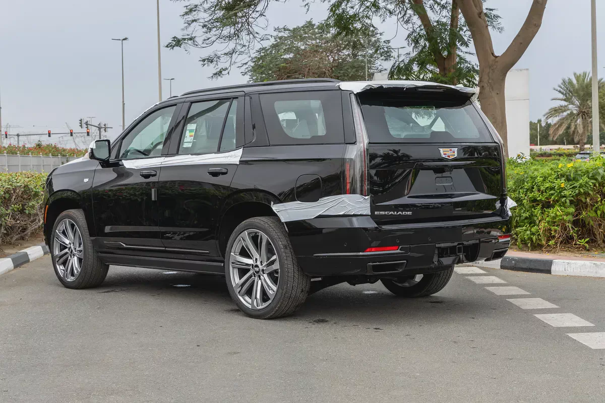Cadillac Escalade Sport Platinum - 2025 Brand New (Export)-3-3