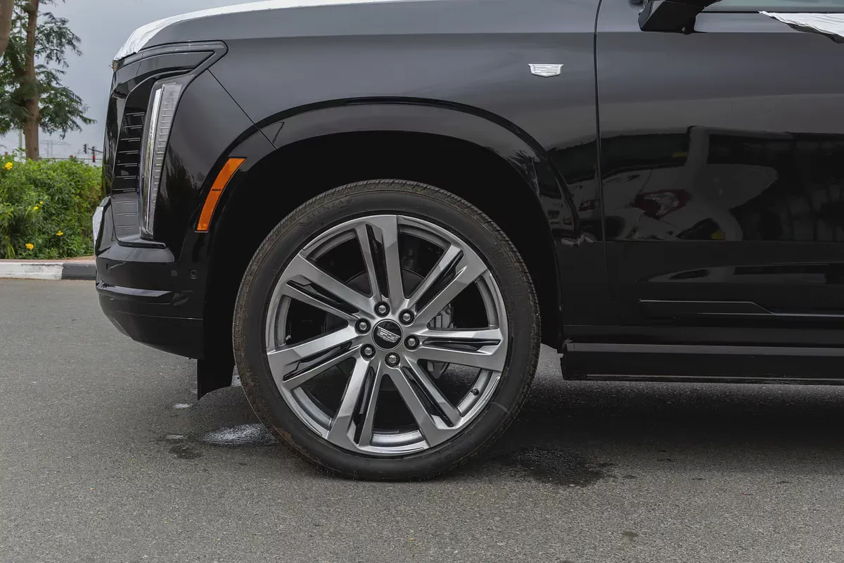 Cadillac Escalade Sport Platinum - 2025 Brand New (Export)-5-5