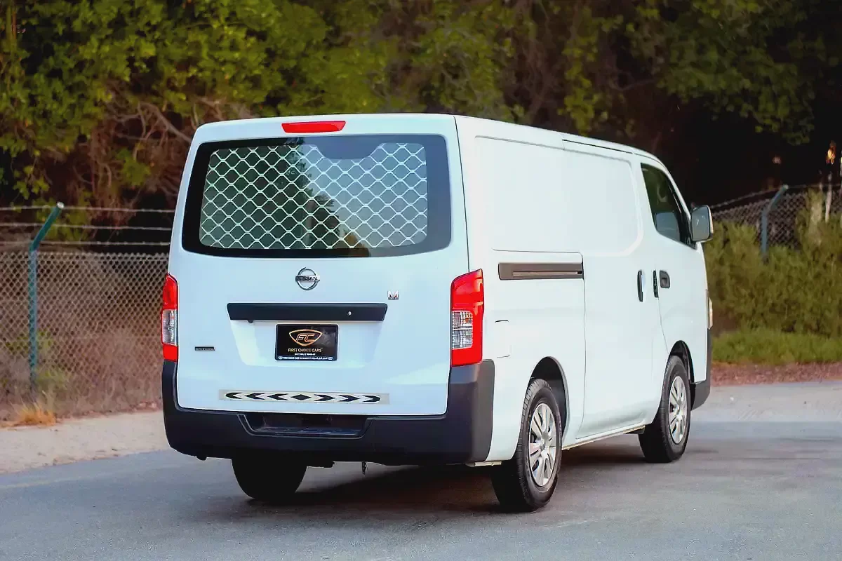2021 Nissan Urvan | Standard Roof Delivery Van | GCC Specs | Ref#N33021-2-2