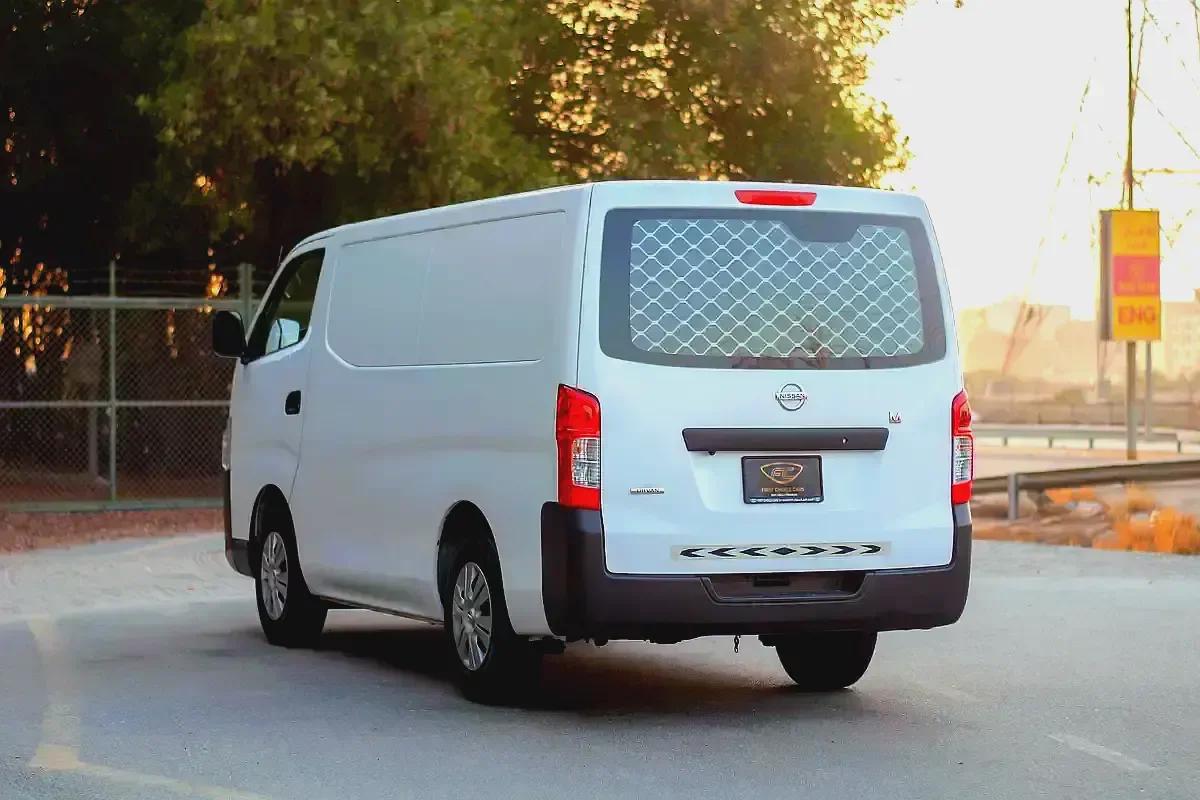 2021 Nissan Urvan | Standard Roof Delivery Van | GCC Specs | Ref#N33021-3-3