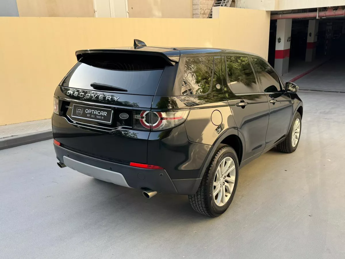 Gulf Specs 2018 DISCOVERY SPORT SE AWD 2.0Litre Turbo-Charged (AL-Tayer Maintained)-4-4
