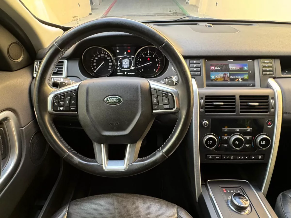 Gulf Specs 2018 DISCOVERY SPORT SE AWD 2.0Litre Turbo-Charged (AL-Tayer Maintained)-7-7