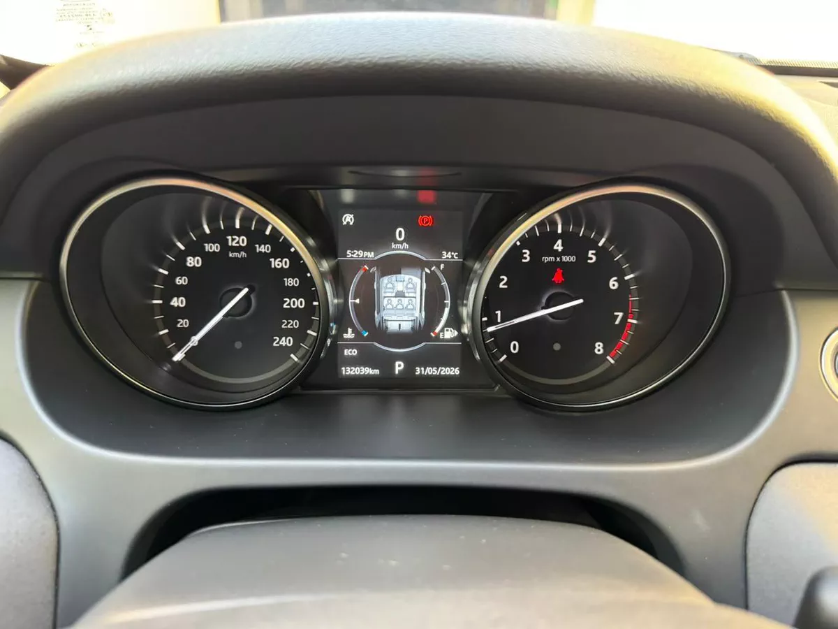 Gulf Specs 2018 DISCOVERY SPORT SE AWD 2.0Litre Turbo-Charged (AL-Tayer Maintained)-12-12