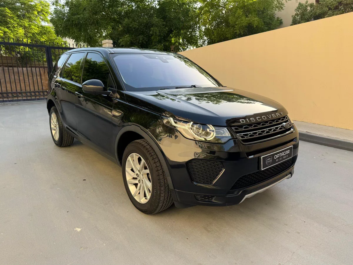 Gulf Specs 2018 DISCOVERY SPORT SE AWD 2.0Litre Turbo-Charged (AL-Tayer Maintained)