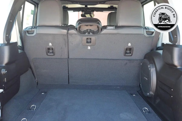 BRAND NEW | DEALER 5 YRS WTY 3 YRS SP | 2026 JEEP WRANGLER 4DR SAHARA BLACK (2.0L)