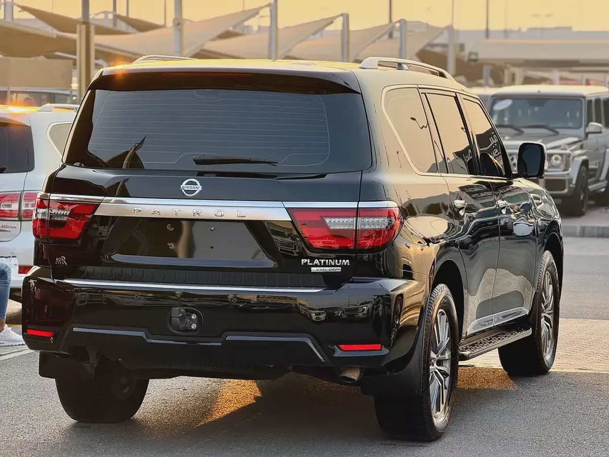 نيسان باترول بلاتينوم فل اوبشنNissan Patrol LE Platinum 2021 | GCC Specs | Pristine Condition-8-8