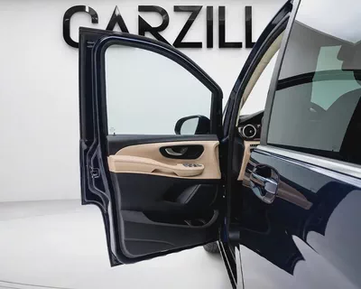 Mercedes-Benz V250 Avantgarde 2017 | GCC Specs | AED 2,302 / Monthly-5