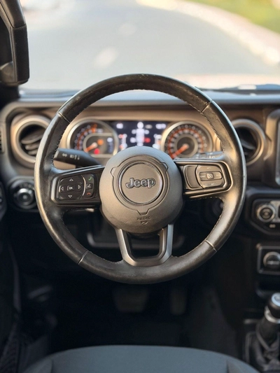 Jeep Wrangler Unlimited SPORT full option automatic Roof-6