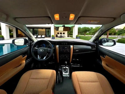 AED 1,380 P.M | 0% DOWN PAYMENT | TOYOTA FORTUNER EX-R | 2022-5