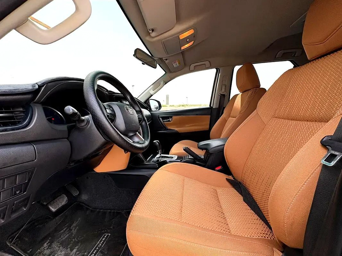 AED 1,380 P.M | 0% DOWN PAYMENT | TOYOTA FORTUNER EX-R | 2022-3-3