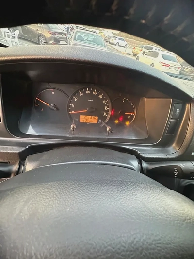 Toyota Hiace GL 2016 GCC Specs-9