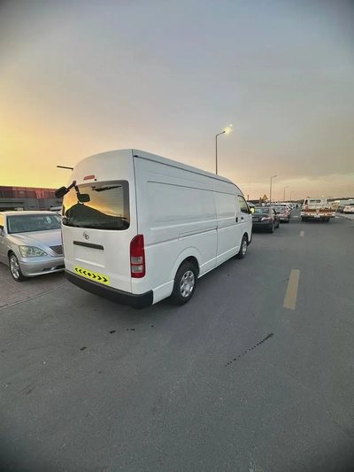 Toyota Hiace GL 2016 GCC Specs-5