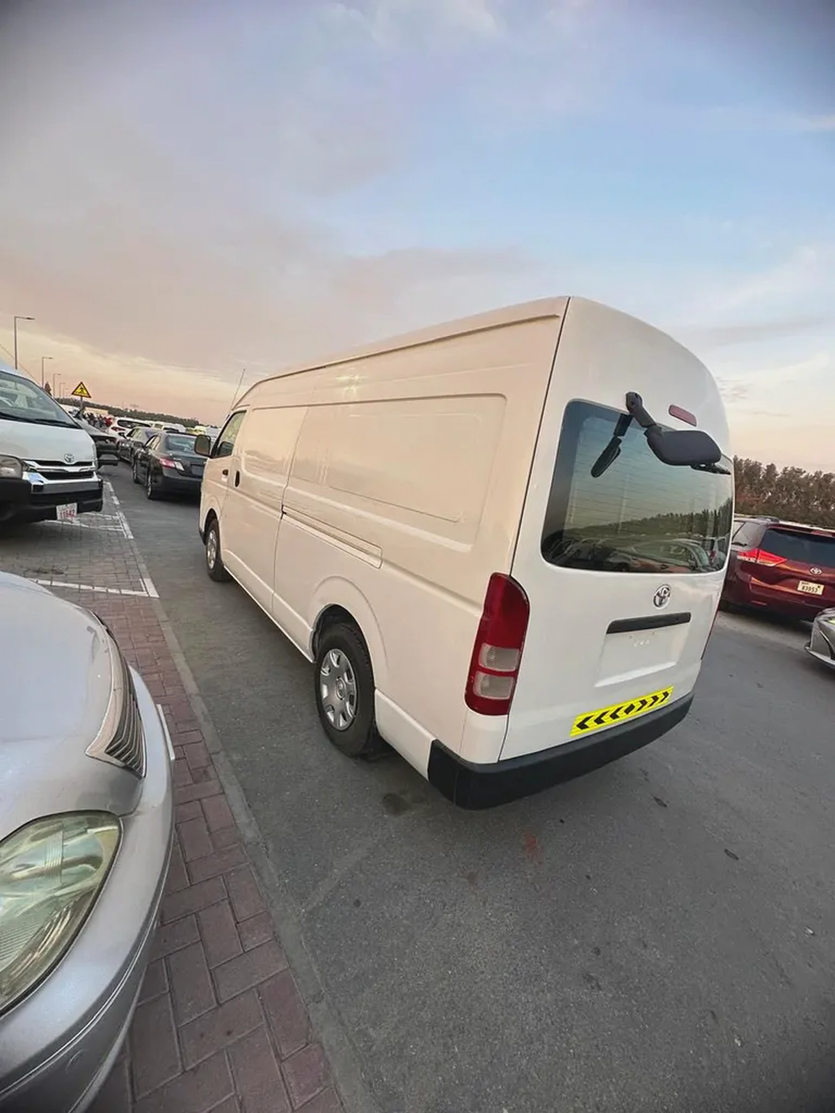 Toyota Hiace GL 2016 GCC Specs-4-4