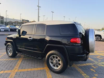 Toyota FJ Cruiser 2013 GCC Specs - Reliable and Ready for Adventure-4