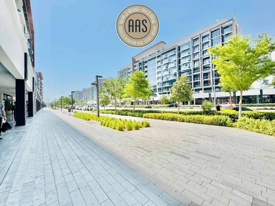 Hot Deal•Main Boulevard View Shop With Exit Door•2 Months Free•4 Cheques-9