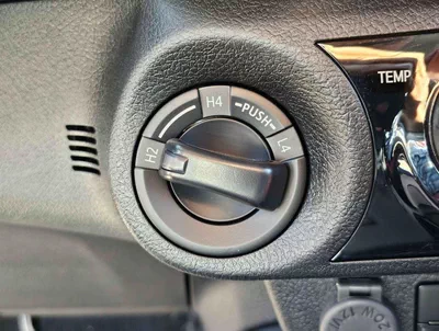 Toyota Hilux SR5 (NON GCC) SR5 TRD || WOOD INTERIOR W VISOR | 4.0L PETROL V6 4WD | BLIND SPOT | DIFFLOCK | DVD+CAMERA | READY S-23