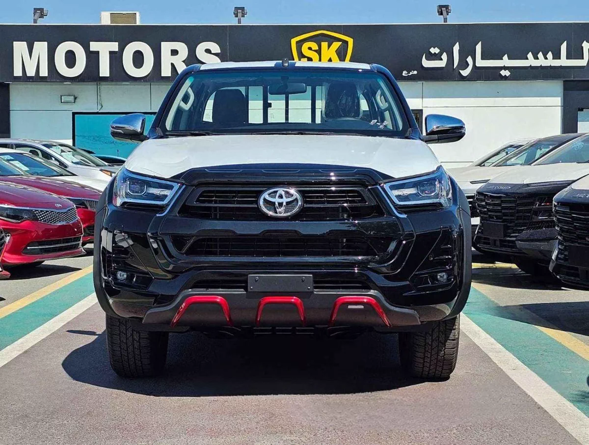 Toyota Hilux SR5 (NON GCC) SR5 TRD || WOOD INTERIOR W VISOR | 4.0L PETROL V6 4WD | BLIND SPOT | DIFFLOCK | DVD+CAMERA | READY S-1-0