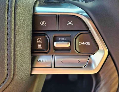 Toyota Land Cruiser VXR TOYOTA LANDCRUISER HYBRID VXR TWIN TURBO || RADAR | PETROL AT 3.5L V6 4WD (CODE#LC3HVXRH) WHITE 2026-21