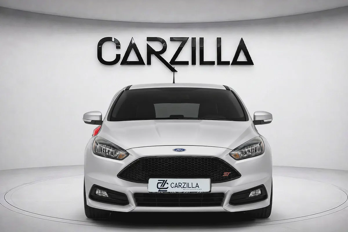 Ford Focus ST 2018 l Sport Hatchback | AED 1,045 / Monthly-2-2