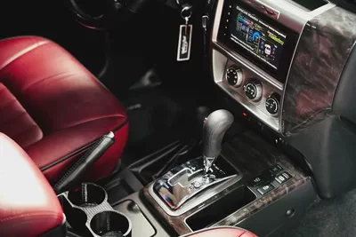 Nissan Patrol Safari Super Safari Al Ostoura 2024 GCC Specs-12