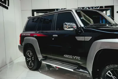 Nissan Patrol Safari Super Safari Al Ostoura 2024 GCC Specs-5