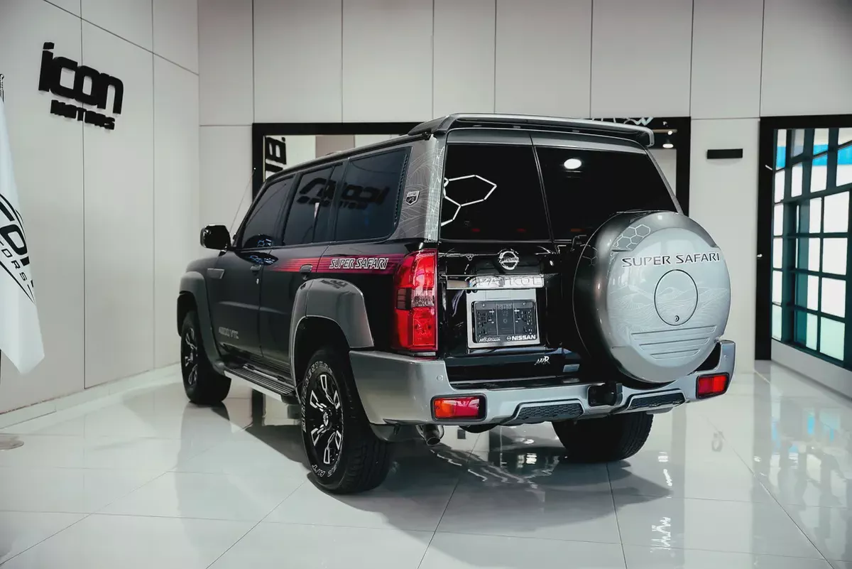Nissan Patrol Safari Super Safari Al Ostoura 2024 GCC Specs-15-15