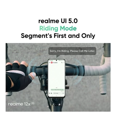 realme 12x Glowing Black Dual SIM 8GB RAM 256GB 5G - Middle East Version-5