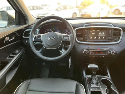 Kia Sorento 2019 Kia Sorento MidOption -3.3L V6 - Rear Camera - Auto trunk - Leather Seat --14