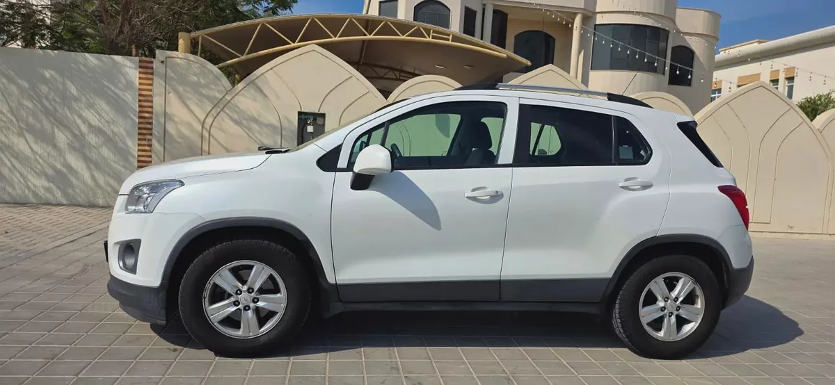 2016-Chevrolet Trax LT-Excellent condition-4-4