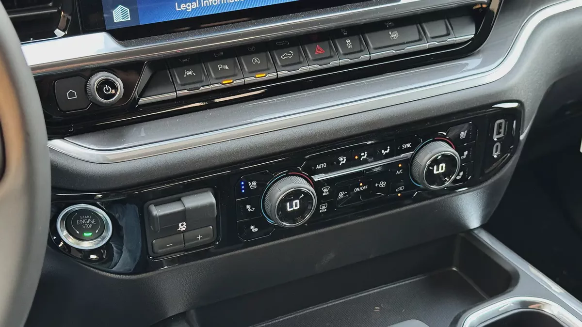 Chevrolet Silverado High Country 2026 Brand New 6.2L V8-4-4